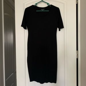 Bodycon maternity dress